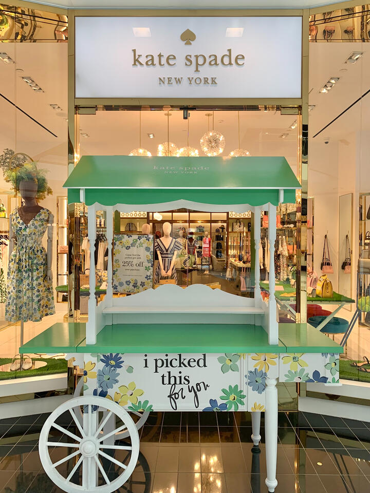 Kate Spade Mothers&#39; Day New York 2022